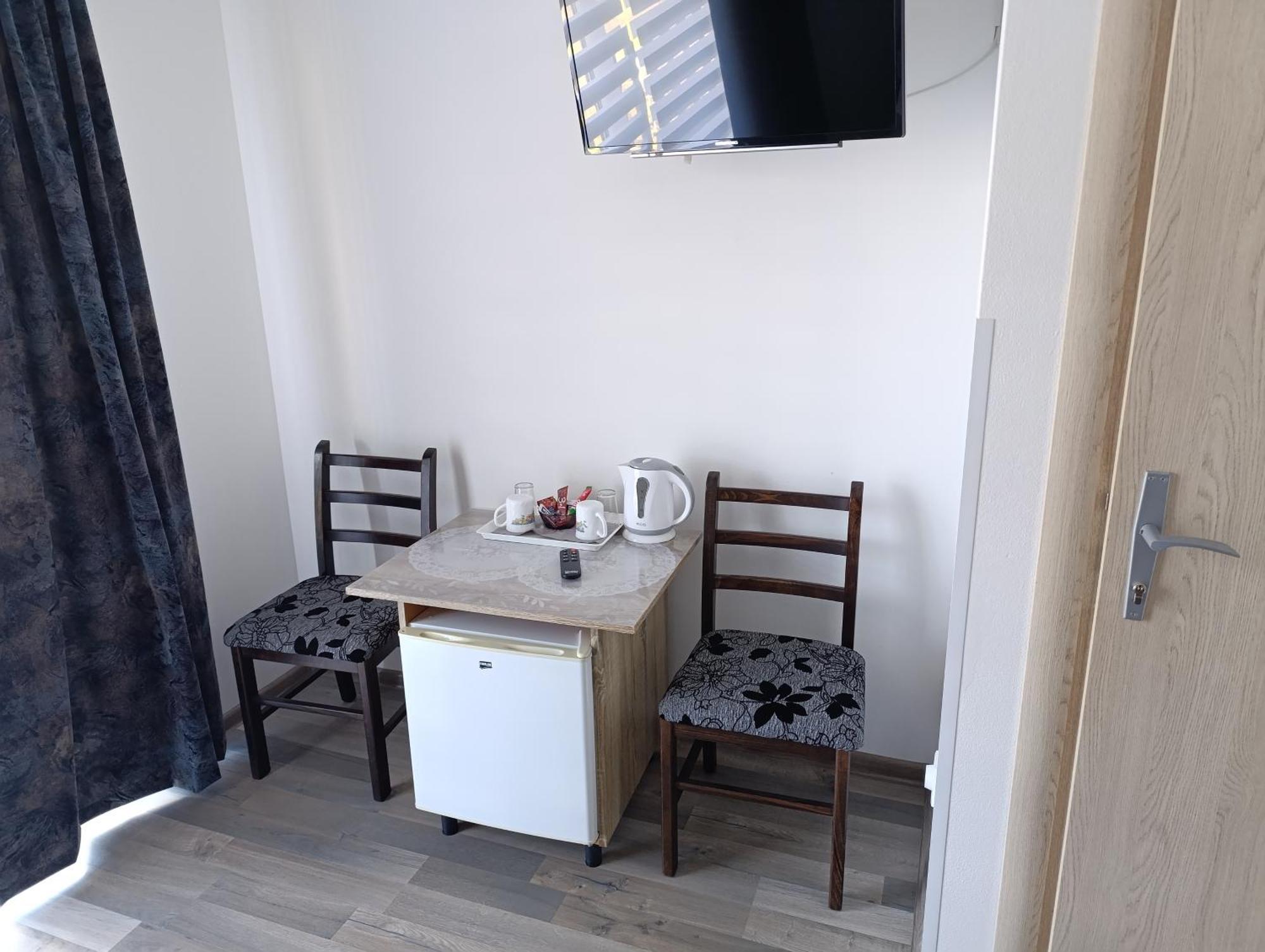 Guest House Toic Korenica Camera foto